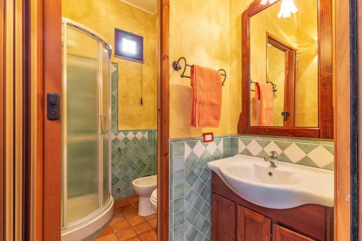 Il Leccio Bed and Breakfast Tortolì Buitenkant foto